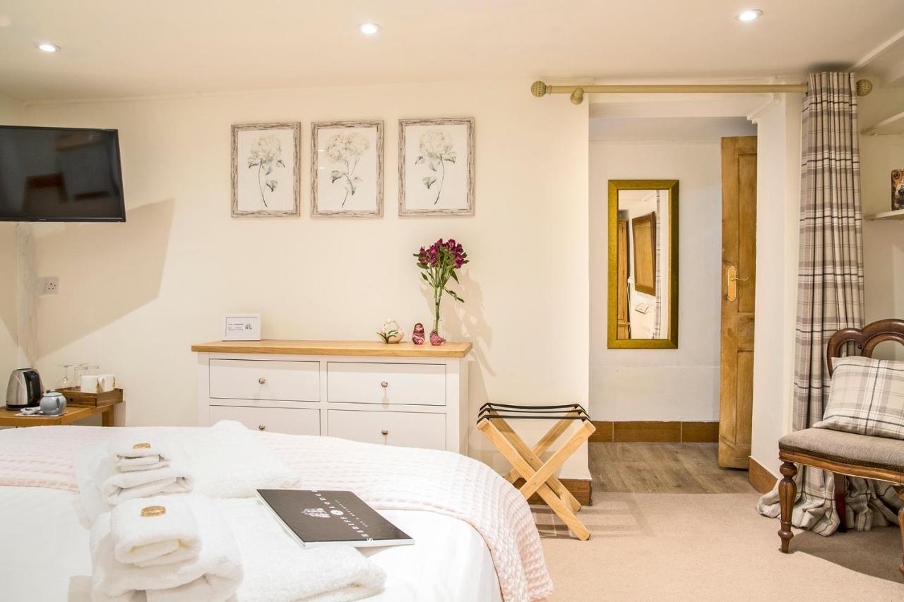 Sheriff Lodge Matlock  Bagian luar foto