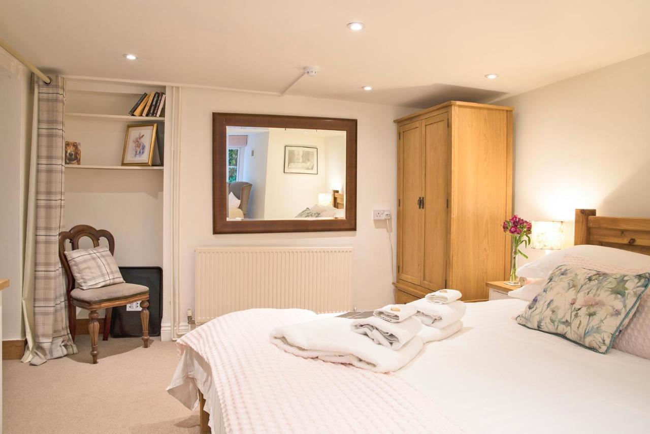 Sheriff Lodge Matlock  Bagian luar foto