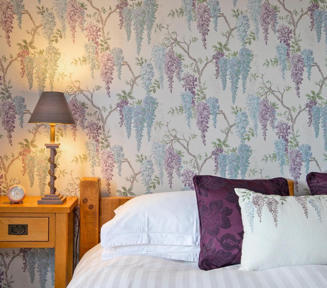 Sheriff Lodge Matlock  Bagian luar foto