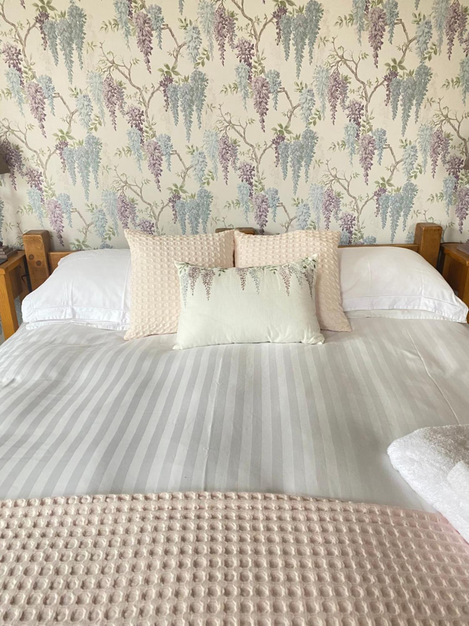 Sheriff Lodge Matlock  Bagian luar foto