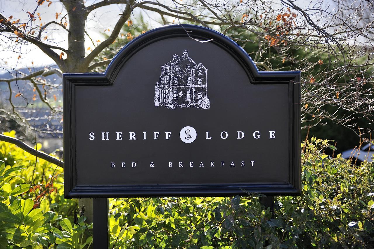 Sheriff Lodge Matlock  Bagian luar foto